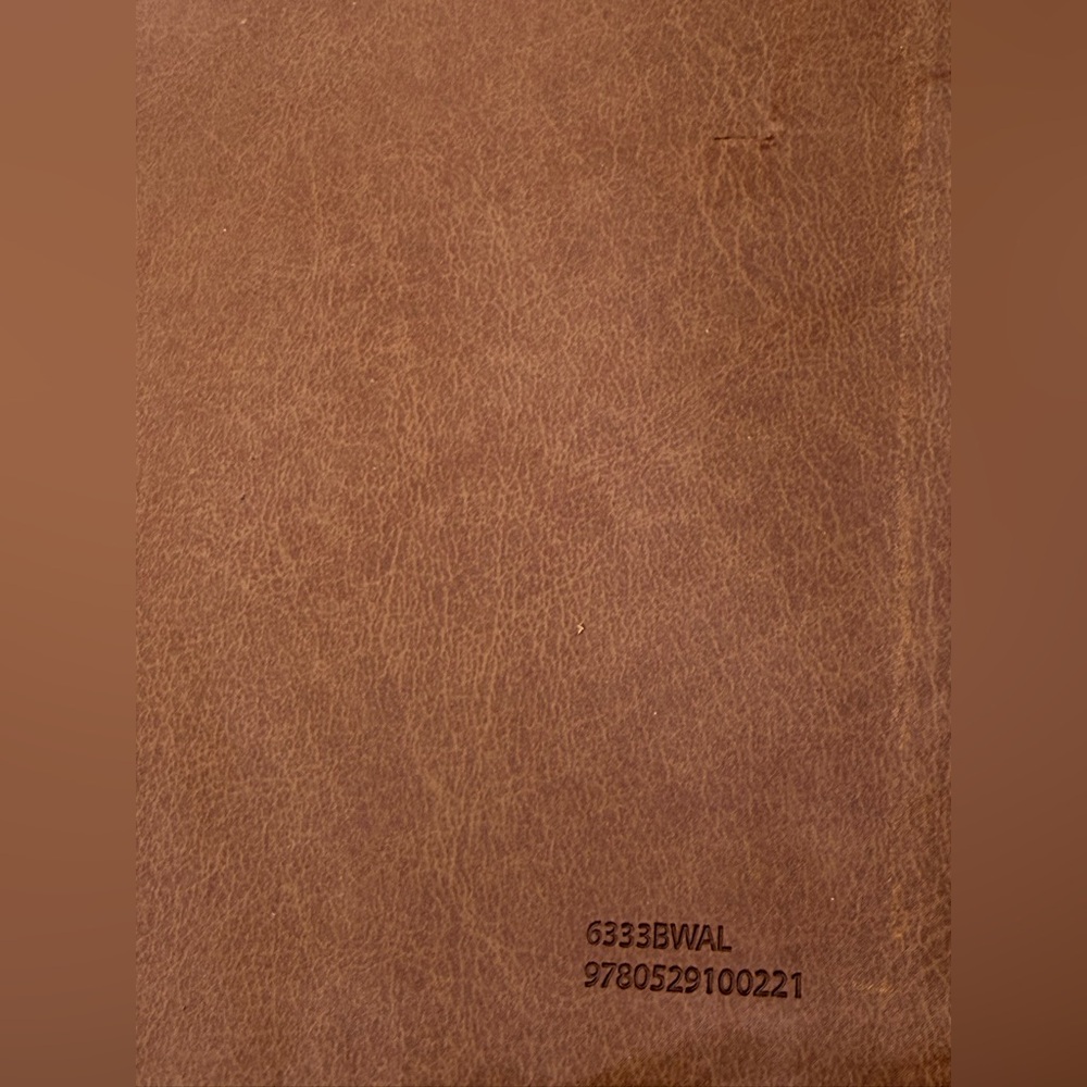 NKJV HOLY BIBLE SUPER GIANT PRINT EDITION REFERENCES RED LETTER LEATHER T NELSON - Picture 4 of 10
